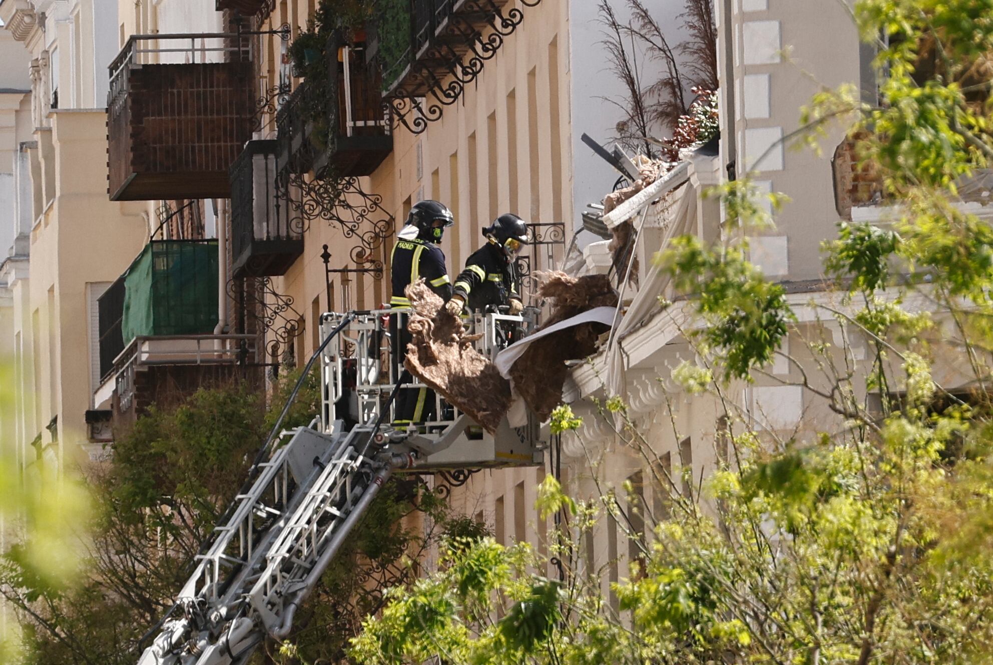 Explosión en un edificio del barrio de Salamanca de Madrid. Crédito: EFE