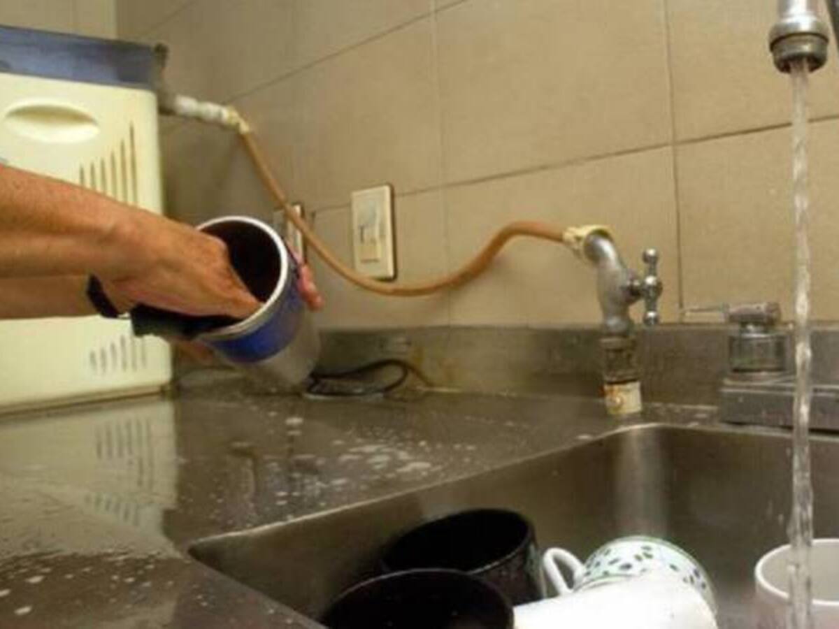 Sobreconsumo en zona 1 de racionamiento provoca retraso en restablecimiento de agua en Bogotá
