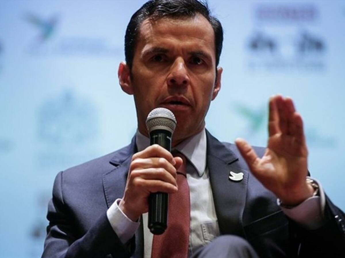 Mininterior explica que parapolíticos podrían ser candidatos si le cumplen a la JEP