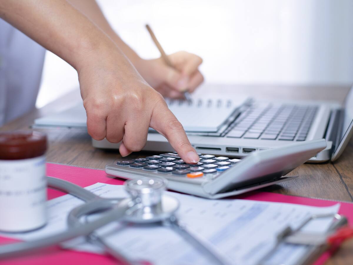 Documento de MinHacienda sobre costo de reforma a la salud no es aval fiscal: Anif