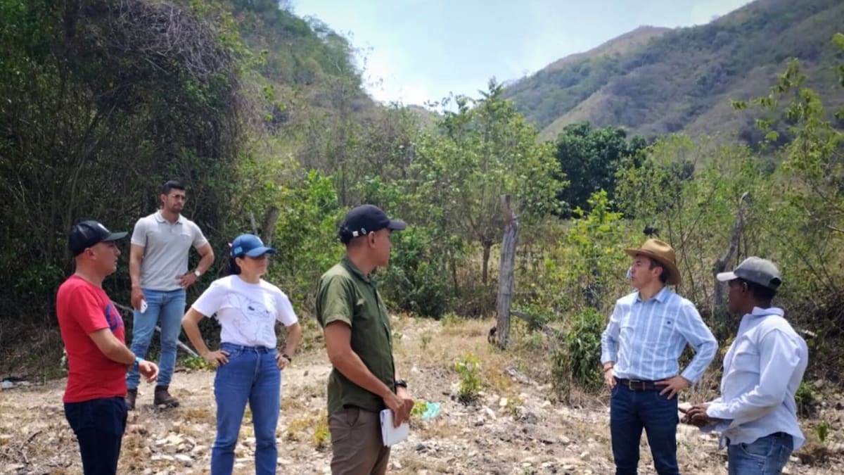 Gobernación de Cundinamarca abastecerá con carrotanques a Nariño, Jerusalén y Guataquí
