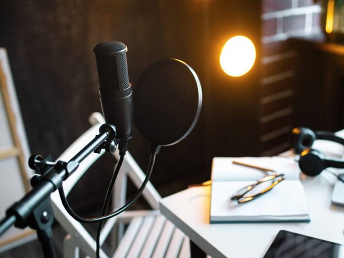 La versión en inglés de la famosa canción ‘Carita de ángel’ en Repeat After Ibarra