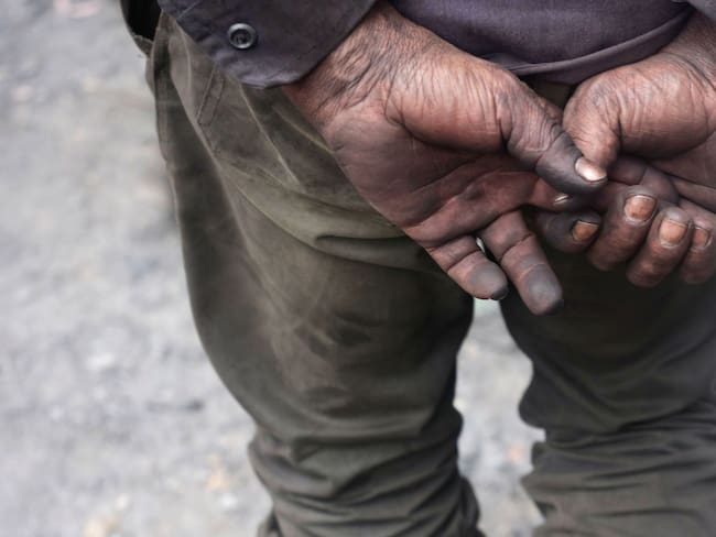 Imagen de referencia de un trabajador en una mina de carbón. (COLPRENSA / FOTO CHRISTIAN CASTILLO M).