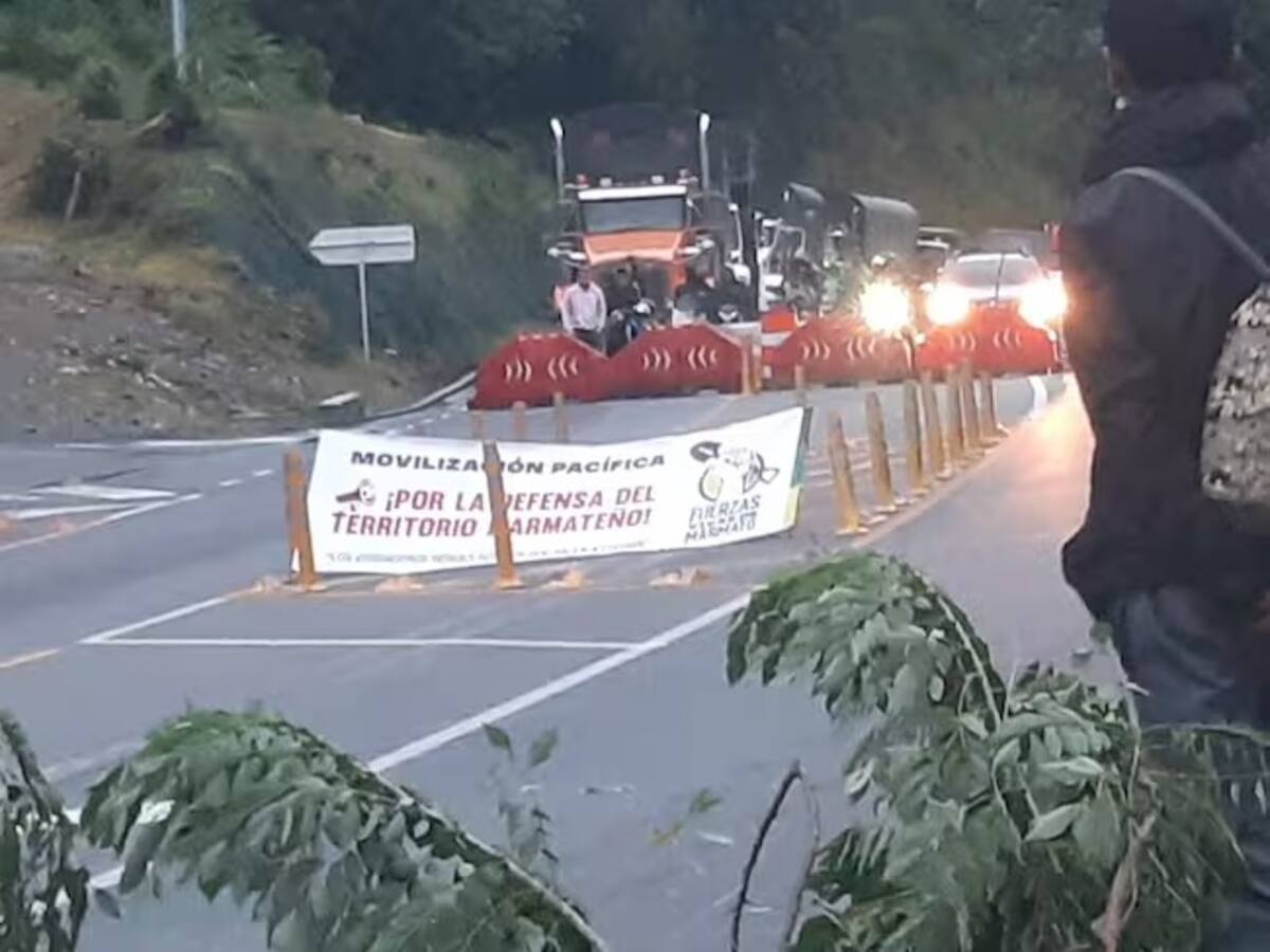 Por paro minero, bloquean a esta hora la vía Manizales - Medellín