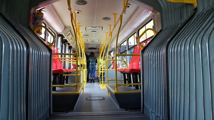 Indignación por página porno que divulga videos de transeúntes en Transmilenio. Foto: Colprensa