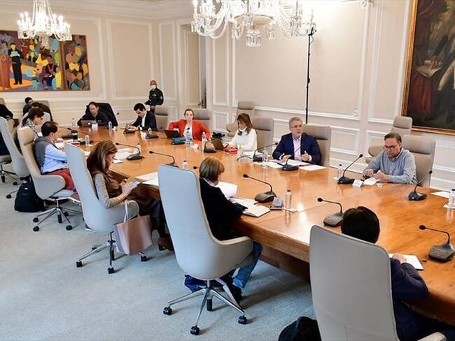 El presidente, Iván Duque y los ministros, explicaron las medidas que regirán durante los 19 días de aislamiento.. Foto: Colprensa