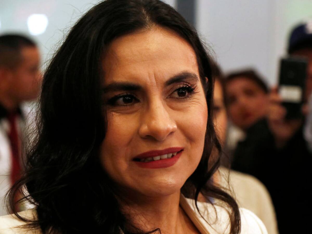 Tribunal de Ecuador admitió acción de protección de Verónica Abad contra encargo presidencial