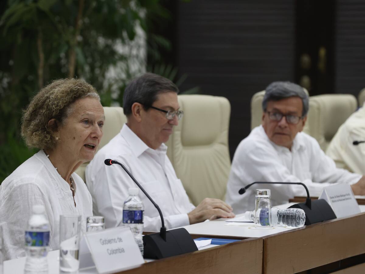 Gobierno acepta propuesta para extender cese al fuego con ELN por unas semanas