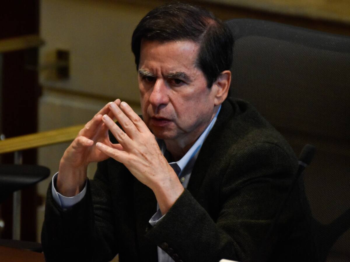 Subir el mínimo 4 veces por encima de la inflación genera riesgos a mipymes: Juan Fernando Cristo