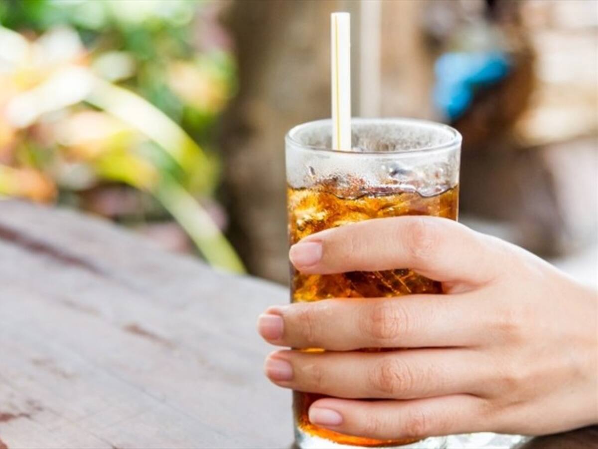 Hombre murió luego de beber más de un litro de gaseosa en 10 minutos