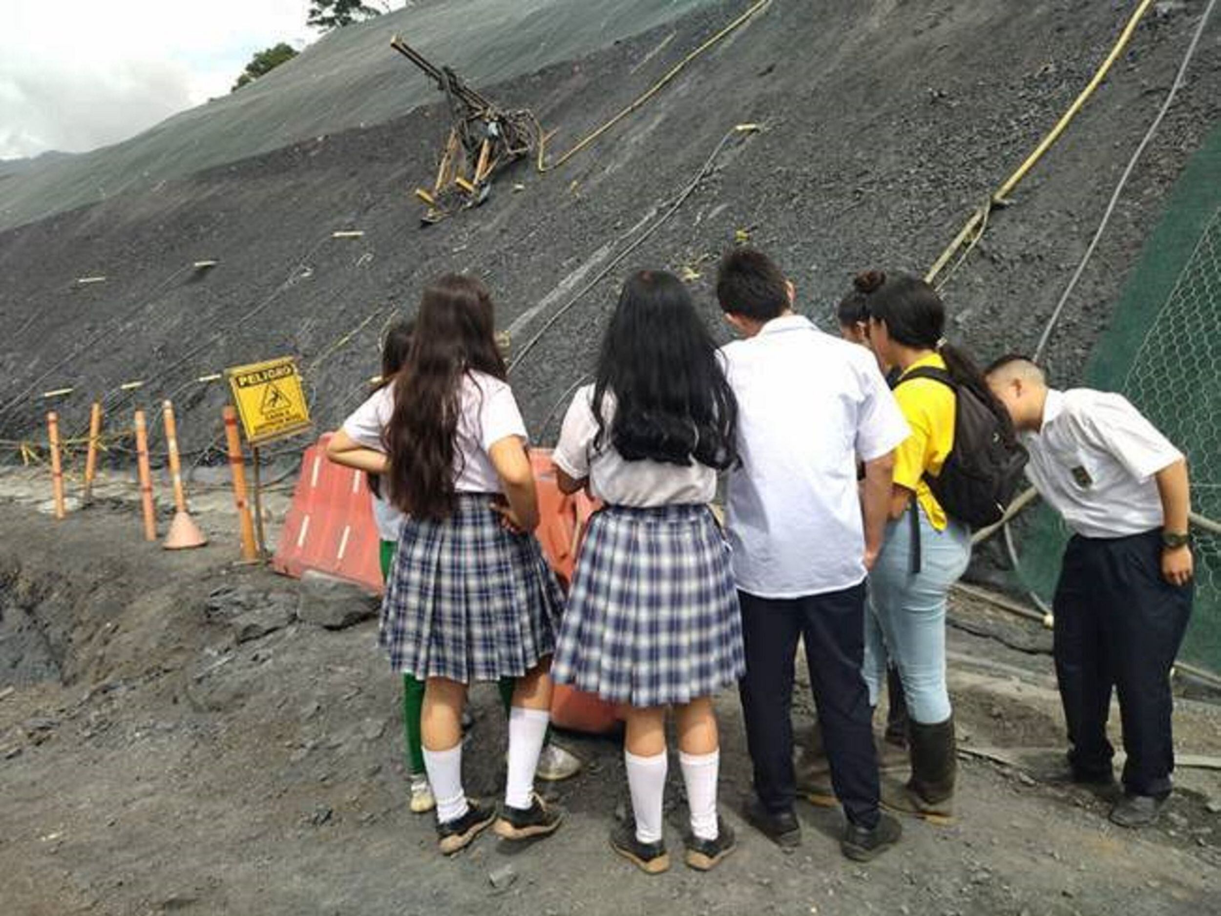 Firman contrato del PAE en Pajarito, Boyacá. Foto: W Radio.