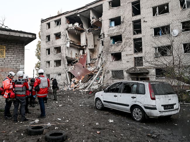 Ciudad de Zaporiyia, destruida en octubre de 2025 tras ataques rusos con drones y misiles. FOTO: Dmytro Smolienko/Getty Images