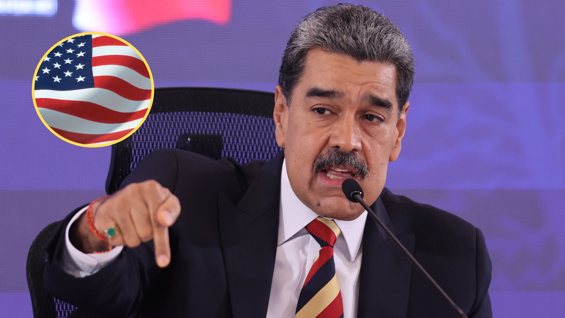 Presidente de Venezuela Nicolás Maduro, bandera de Estados Unidos. Foto: Jesus Vargas/Getty Images/Getty Images