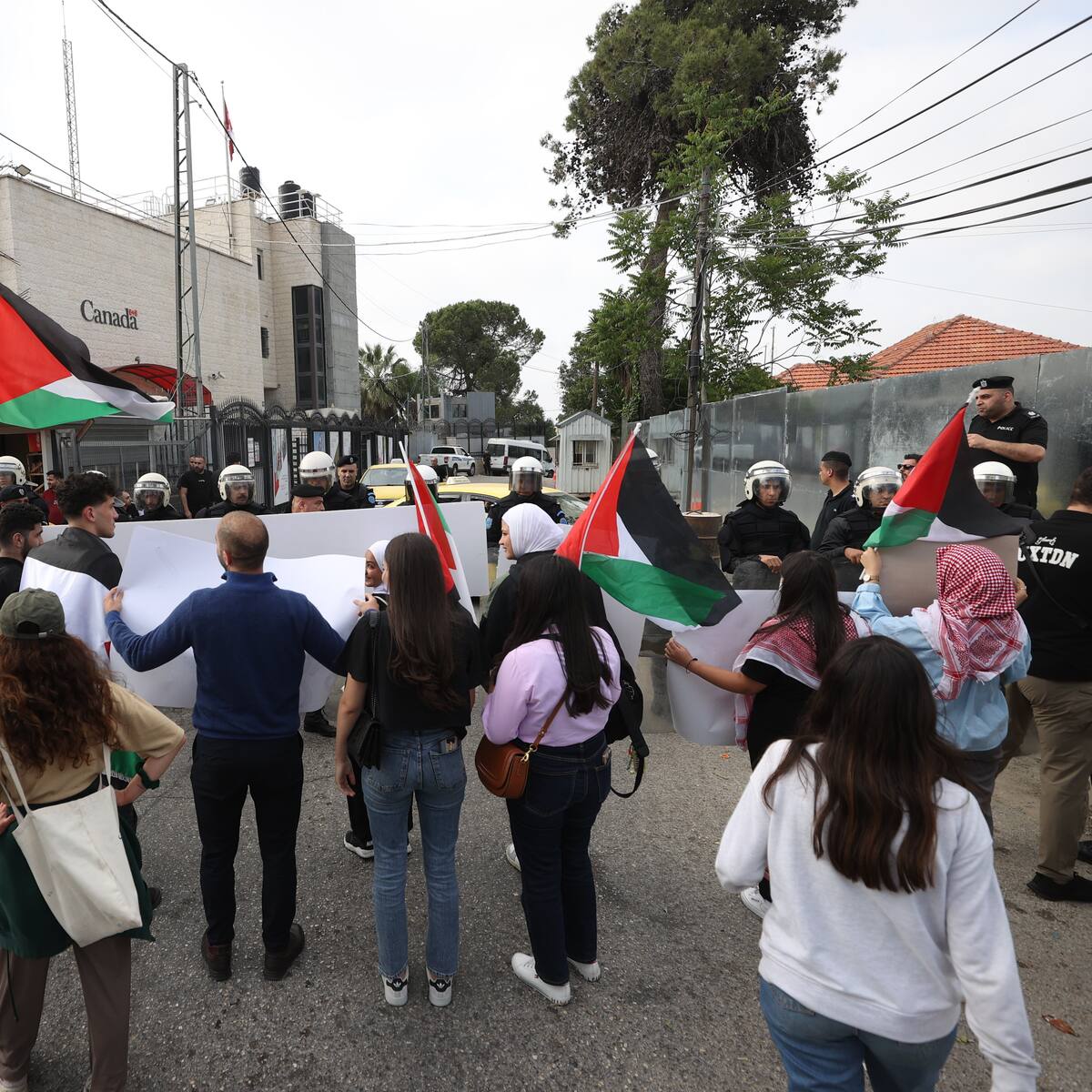El Gobierno palestino condenó la redada israelí a la universidad palestina más prestigiosa