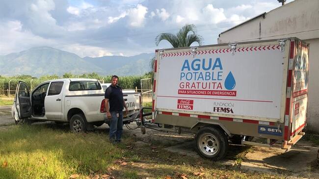 La Fundación FEMSA destinó un vehículo potabilizador para abastecer de agua potable a la población afectada . Foto: Coca-Cola FEMSA