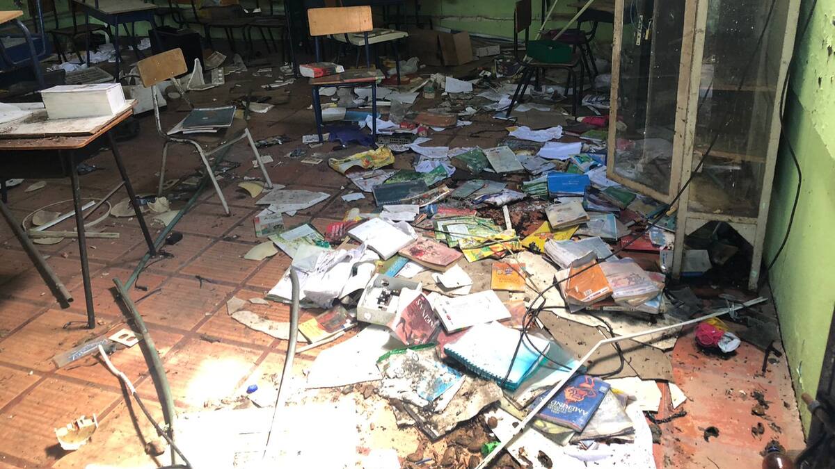 235 niños afectados por el robo de un colegio en el sur del Magdalena