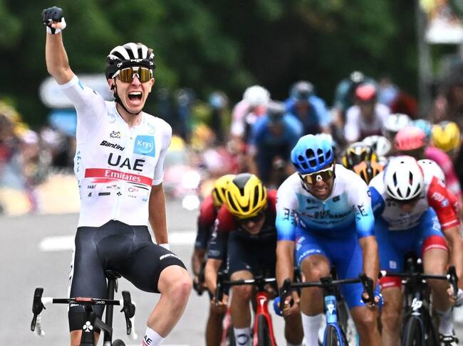 Tadej Pogacar del equipo UAE Emirates. (Photo by Anne-Christine POUJOULAT / AFP) (Photo by ANNE-CHRISTINE POUJOULAT/AFP via Getty Images)