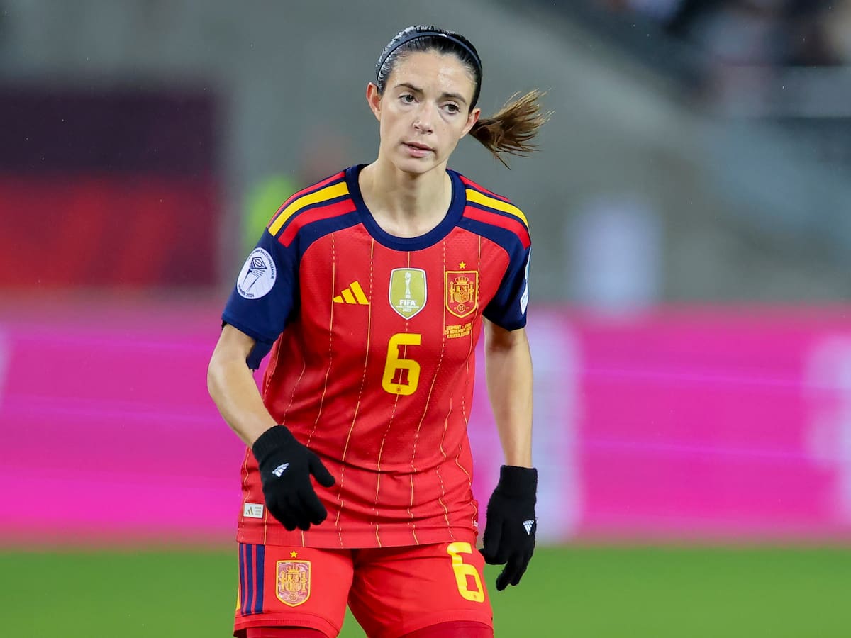 Aitana Bonmatí, ganadora del Balón de Oro, se fracturó el peroné y podría estar meses de baja
