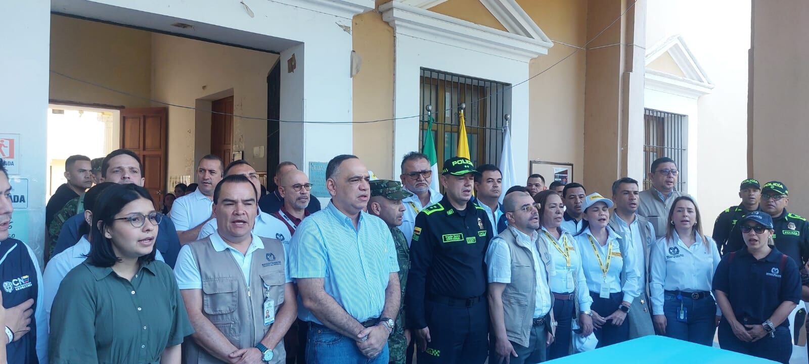 Inició la jornada electoral  atípica para la elección del  gobernador del Magdalena/ Gissell Campo Acosta.