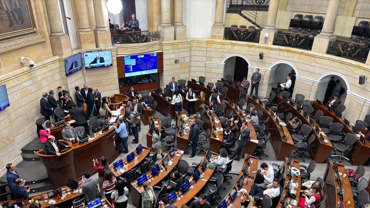 Partidos políticos definen sus listas al Senado 2026: así quedarían los puestos claves