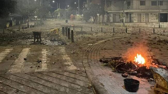 UIS SAQUEOS. Foto:Equipo Jurídico Pueblos.