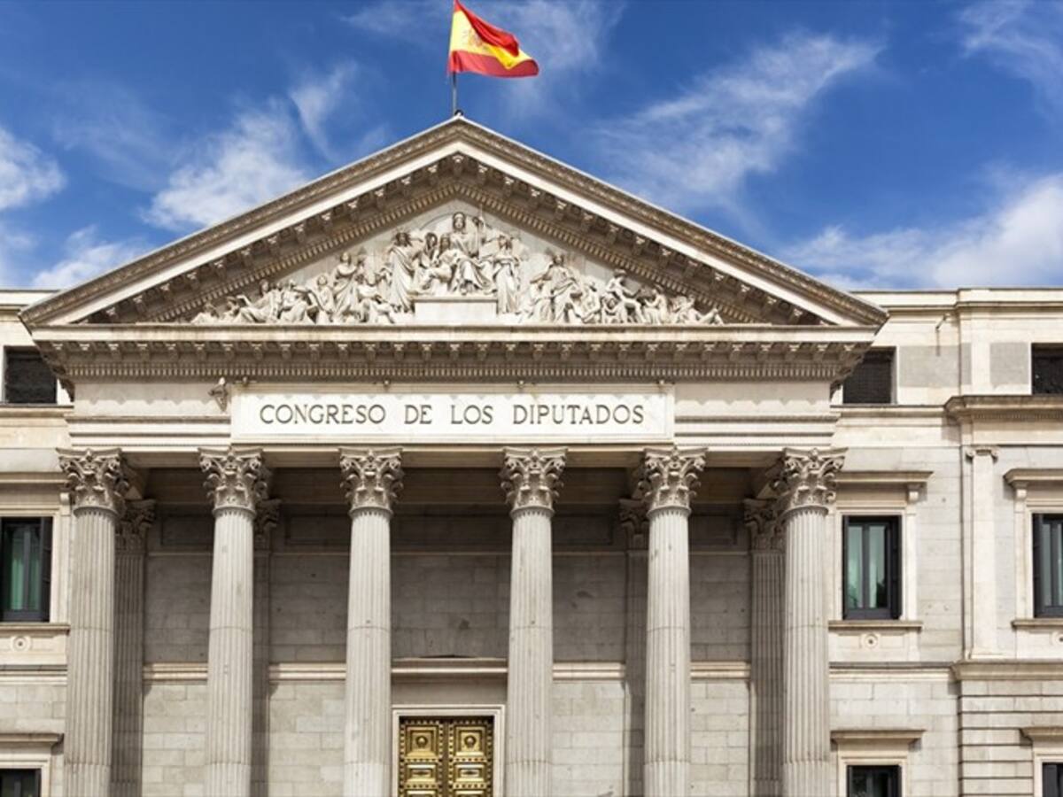 Partido socialista de Pedro Sánchez gana las elecciones legislativas en España