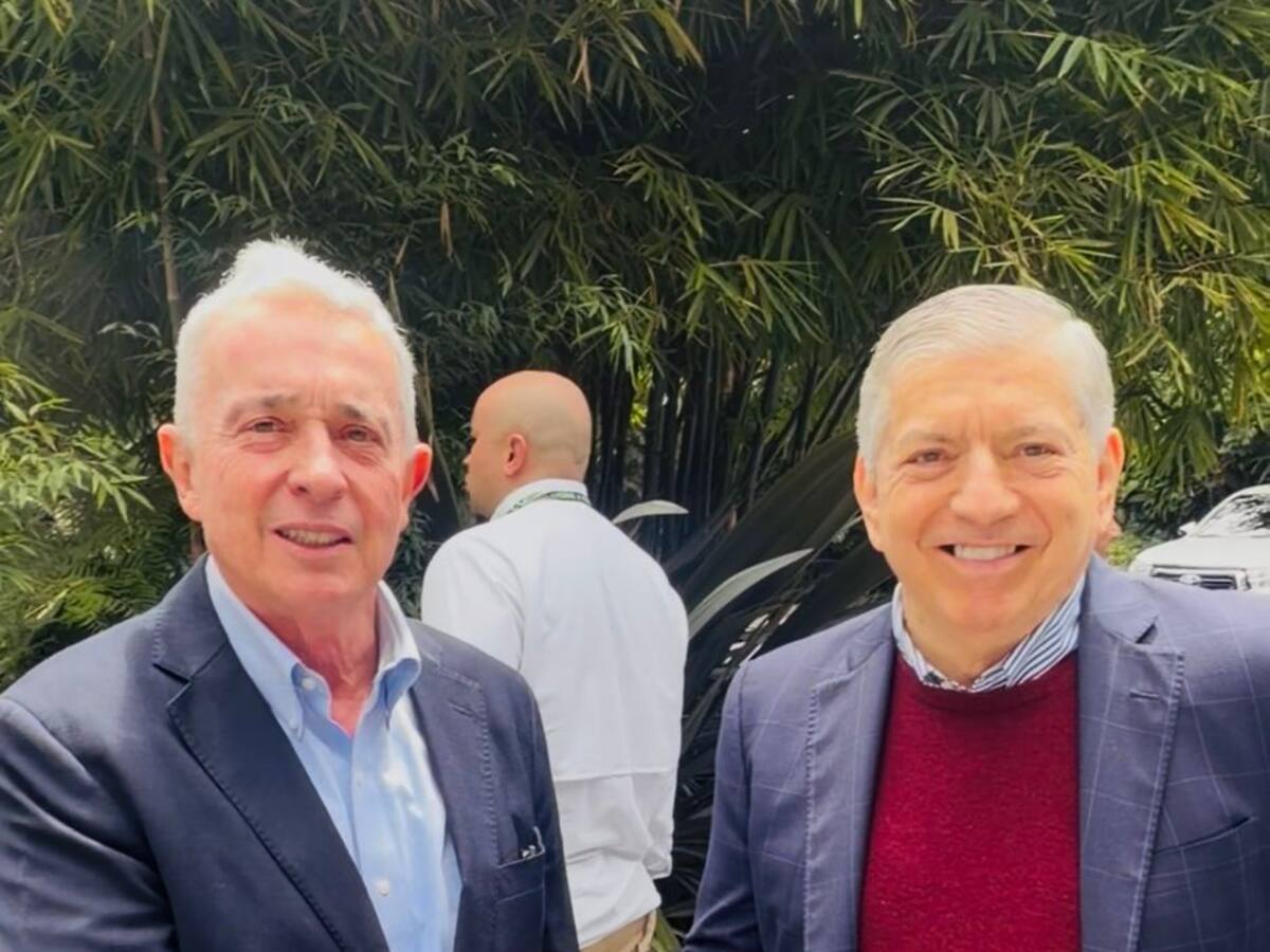 Uribe y Gaviria habrían acordado avanzar en conformación de “coalición por el futuro de Colombia”