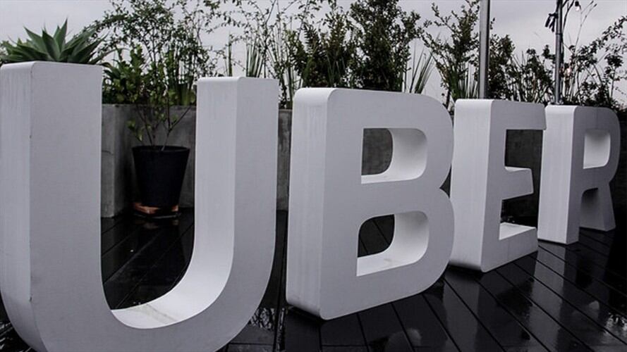 Uber respondió a la Supertransporte tras su decisión de sancionar la plataforma. Foto: Colprensa