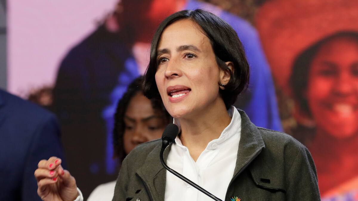 “El procedimiento no fue exactamente perfecto”: polémica por licencia de Komodo 1