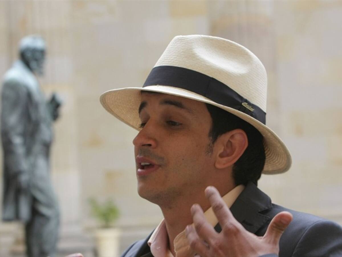 Víctor Correa desmiente denuncia por acoso sexual en su contra