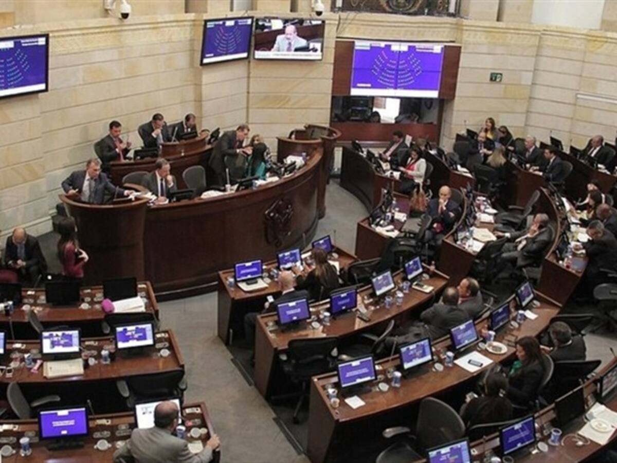 En el limbo, proyecto que crea sala en la JEP para militares y policías