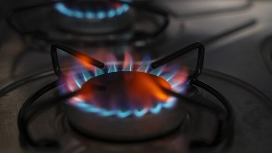 Mediante un documento de 18 páginas, la Contraloría General de la República rechaza el proyecto de la Regasificadora del Pacífico y el Gasoducto Buenaventura-Yumbo. Foto: Getty Images / JAVIER ZAYAS