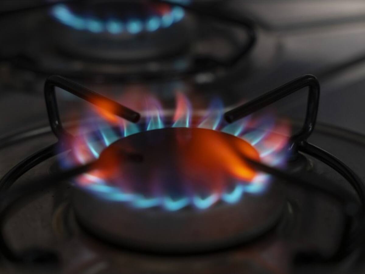 Contraloría advierte que Regasificadora del Pacífico incrementaría tarifas de gas