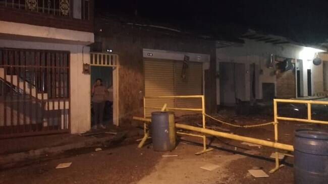 La Policía señaló a alias El Indio o Amansador como el responsable de la acción terrorista que se ejecutó en la madrugada de este sábado cerca de la sede de la Fiscalía. . Foto: W Radio