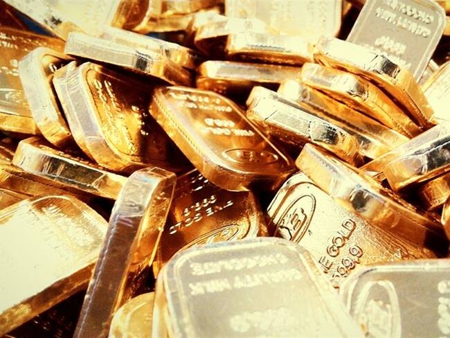 Las reservas de oro de Colombia no eran altas: Óscar Medina