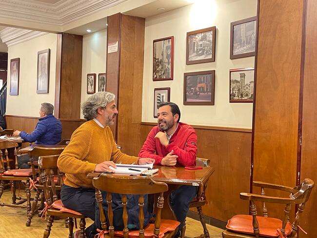 Nuevo alcalde de Bogotá, Carlos Fernando Galán, se reunió con concejal Juan Daniel Oviedo. Foto: Suministrada.