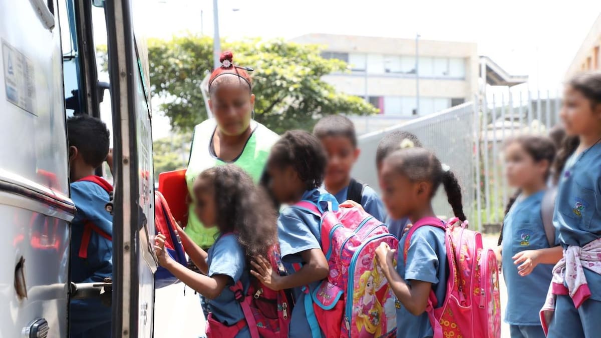 Declaran urgencia manifiesta para reactivar el transporte escolar en Cali