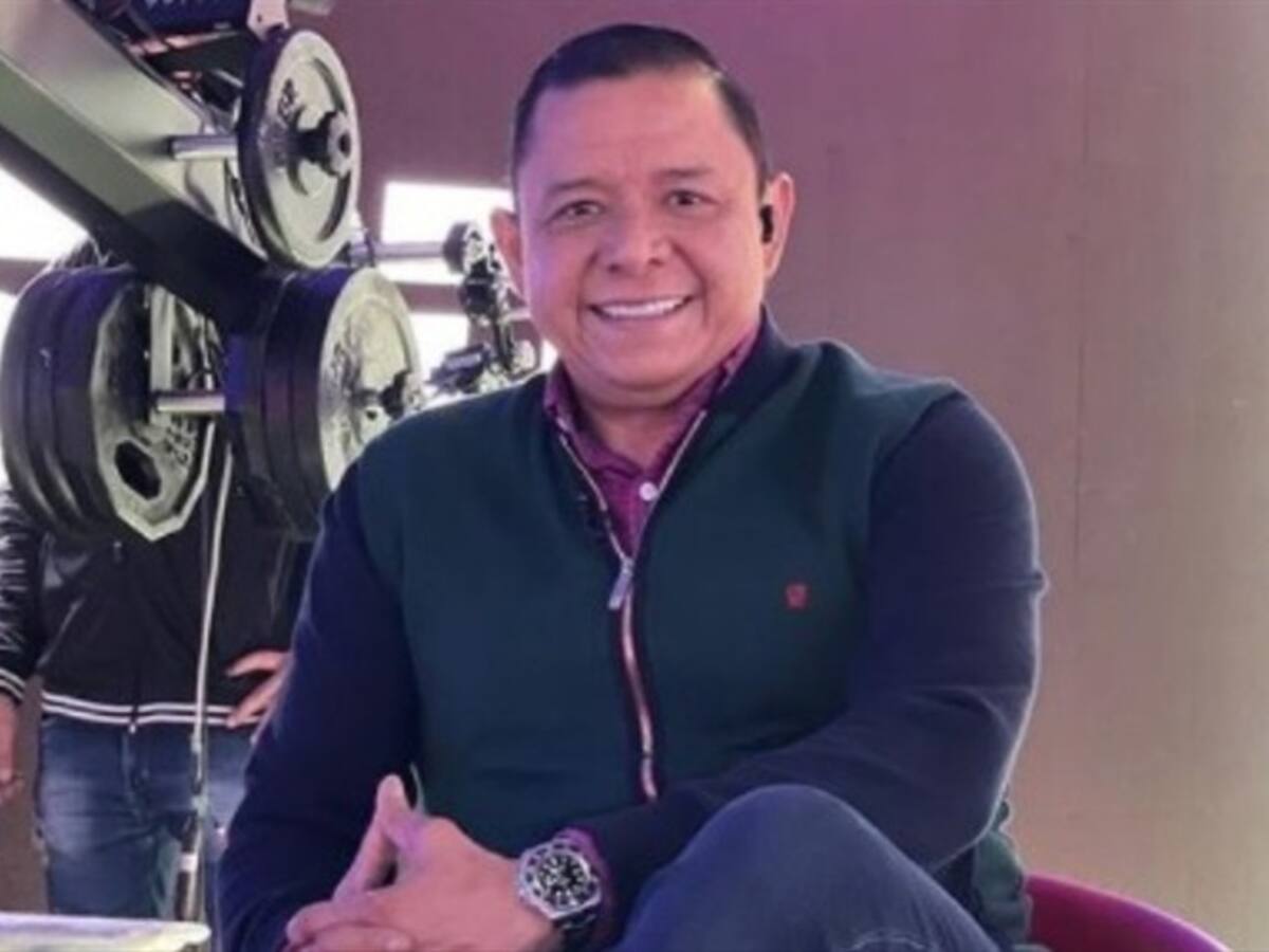 En vivo y en directo, Valenciano se enteró que su hijo fue convocado al Santa Fe