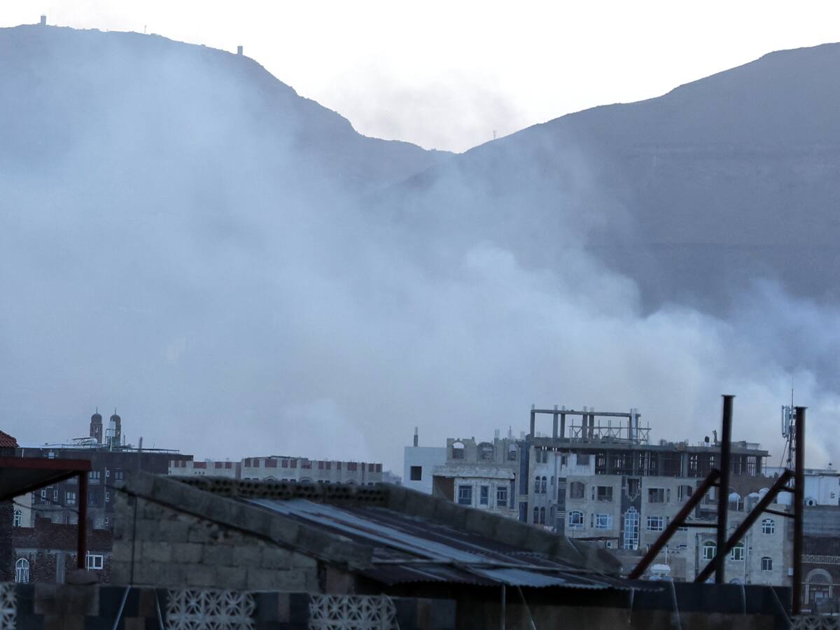 EE.UU. bombardeó 15 objetivos hutíes en Yemen