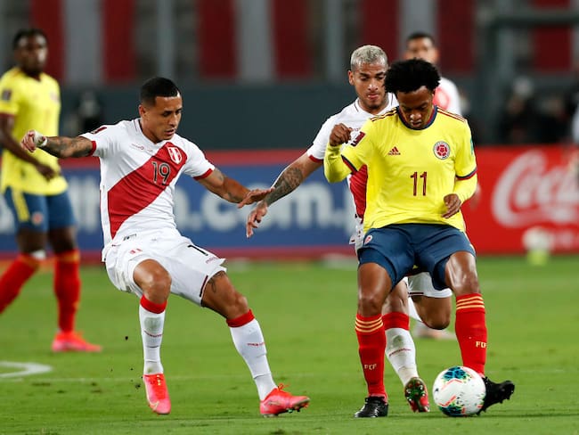 Partido entre Perú y Colombia por Eliminatorias a Catar 2022 / Getty Images