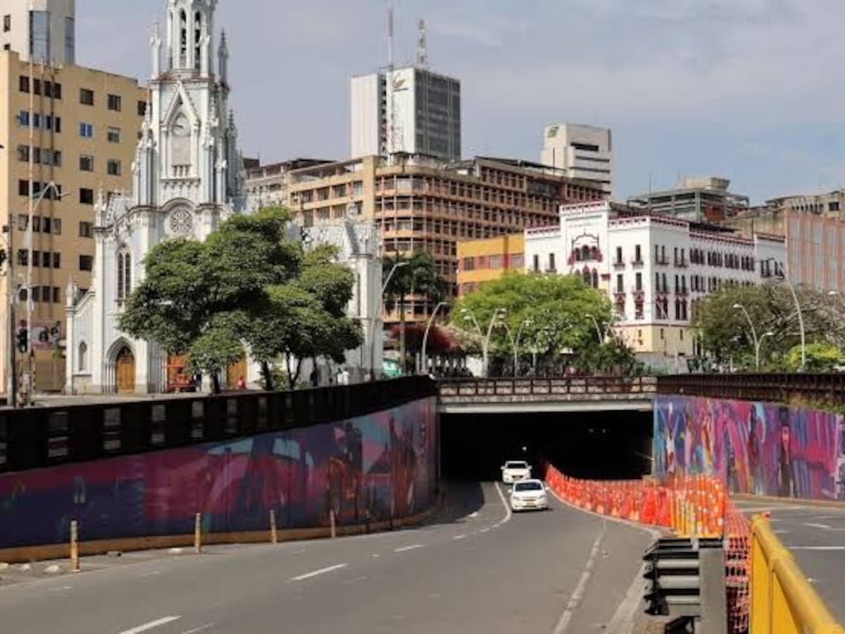 Riesgo de colapso de edificios en centro de Cali obliga a desvíos en el Túnel Mundialista