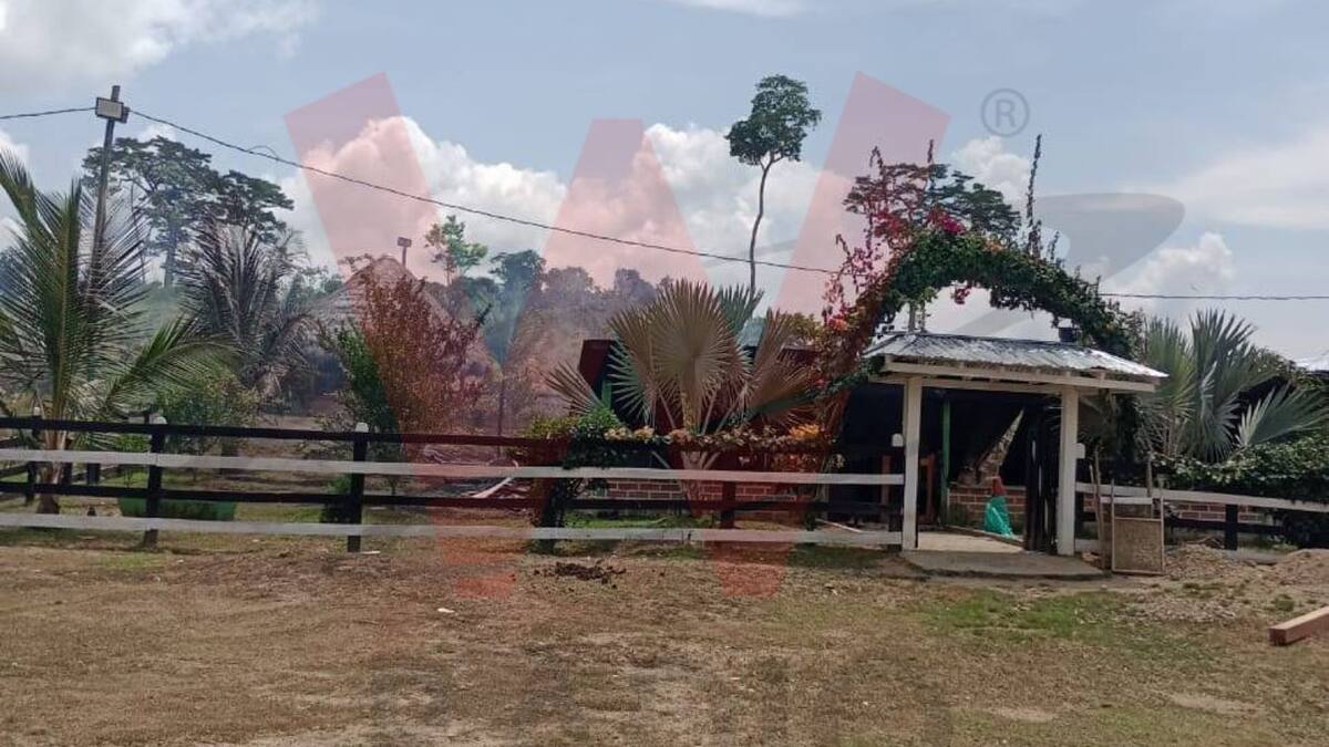 Tres muertos y desplazamientos tras combates entre disidencias y Clan del Golfo en Bolívar