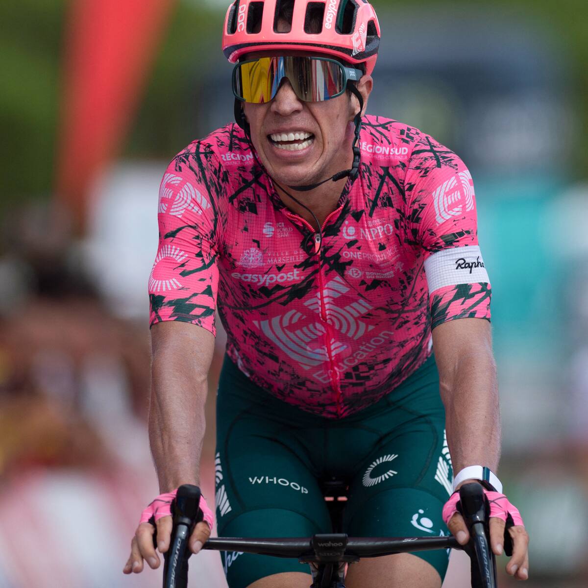 No dio pa’ levantar las manos pa’ la foto: Rigoberto Urán tras victoria en La Vuelta