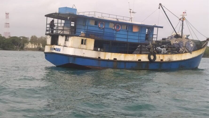 Autoridades hicieron la incautación de más de 32 millones de cigarrillos de contrabando. Foto: Cortesía de la DIAN