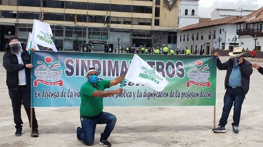 Sostuvo que la Fiduprevisora no contrata la ARL es la que tiene que responder por la dotación de elementos de bioseguridad y riesgos laborales. . Foto: La W