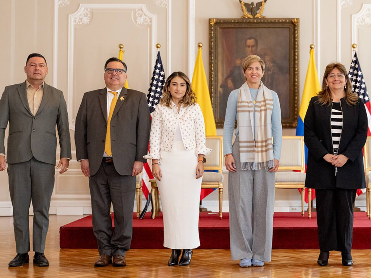 Colombia y EE.UU. suscriben acuerdo para resocialización de mujeres en cárcel de Montería