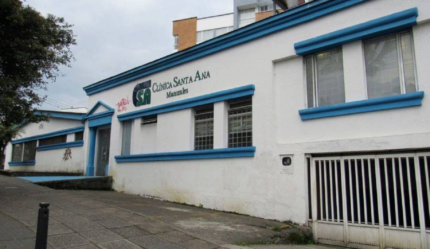 Clínica Santa Ana. Crédito: Oscar M. Ramírez / W Radio.