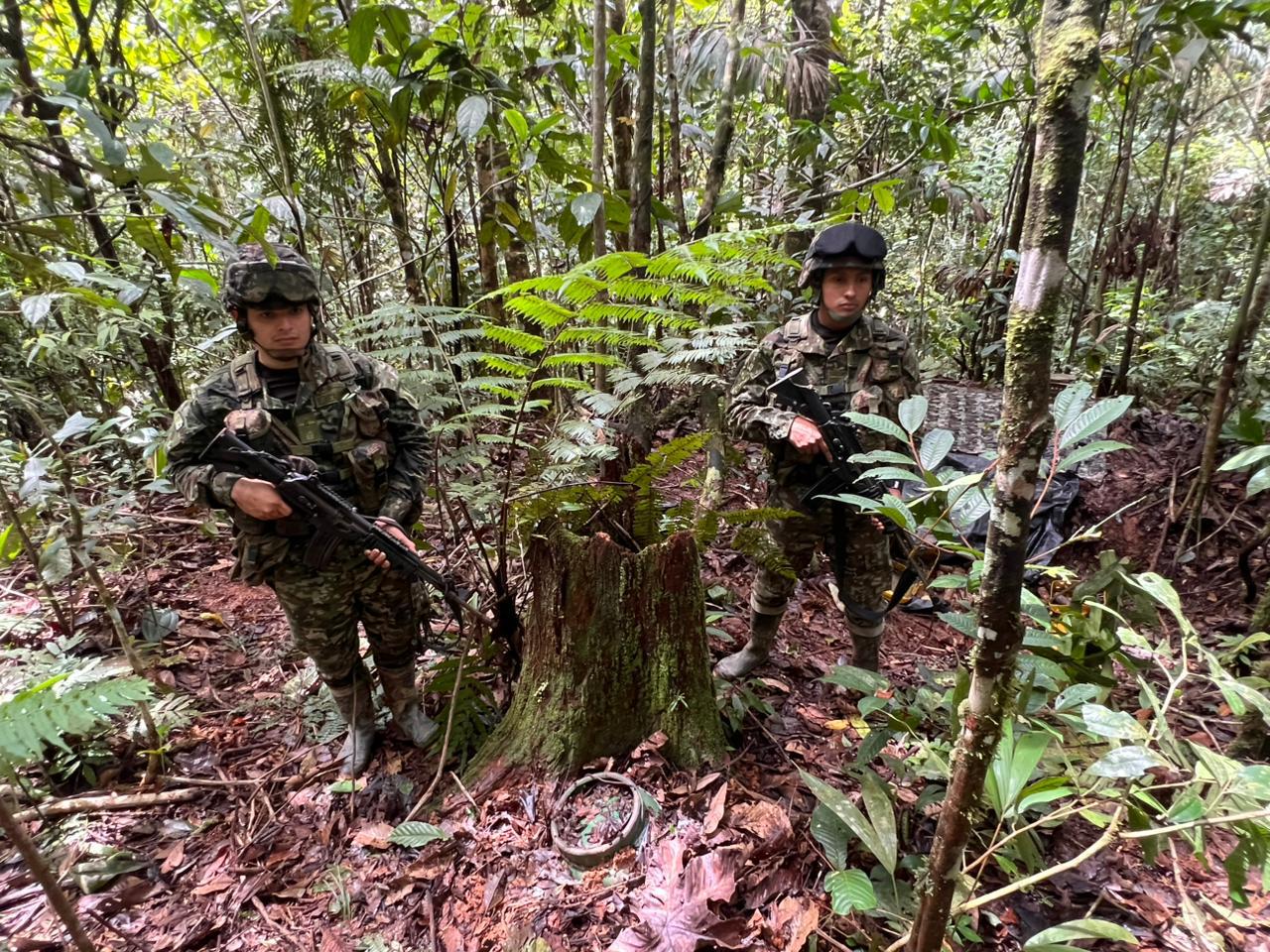 Combates contra Comandos de Frontera en Puerto Guzmán. Foto: Ejército