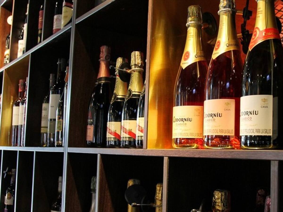 Gobernadores se oponen a un aumento en los impuestos a los licores