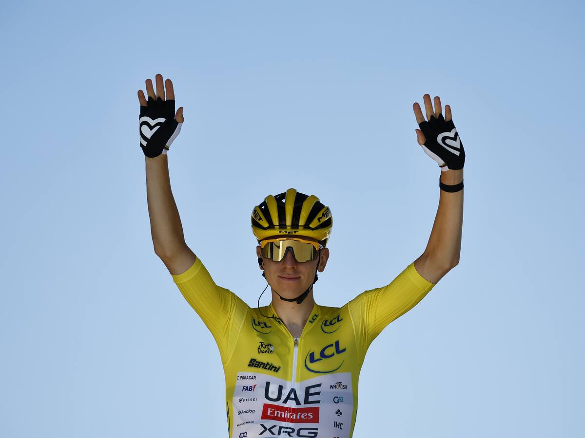 Tadej Pogacar sigue defendiendo el liderato del Tour de Francia
